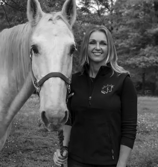 Animal Quantum Biology: AnimaSol’s Jackie Jolie on Light-Based Pet Wellness